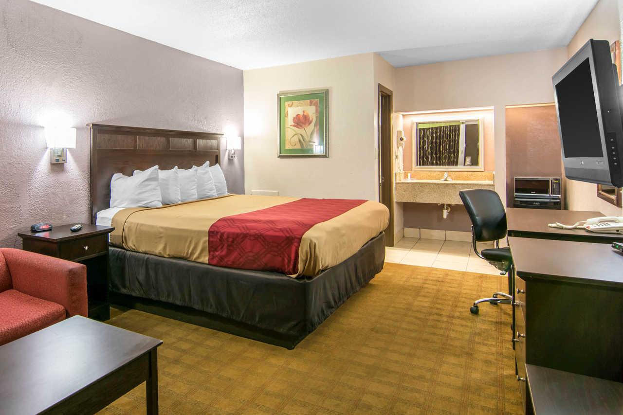 Econo Lodge Weldon - Roanoke Rapids Bagian luar foto