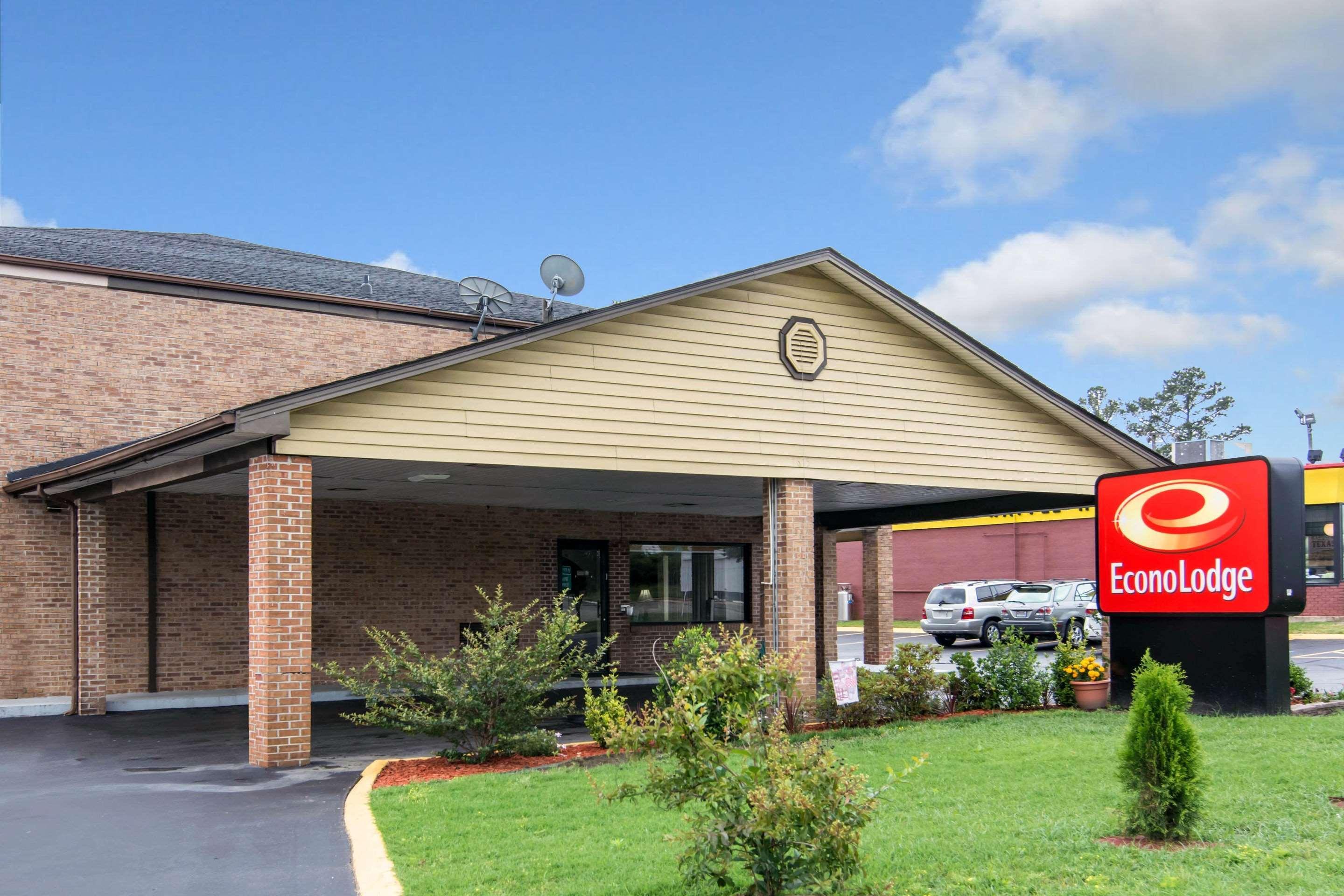 Econo Lodge Weldon - Roanoke Rapids Bagian luar foto